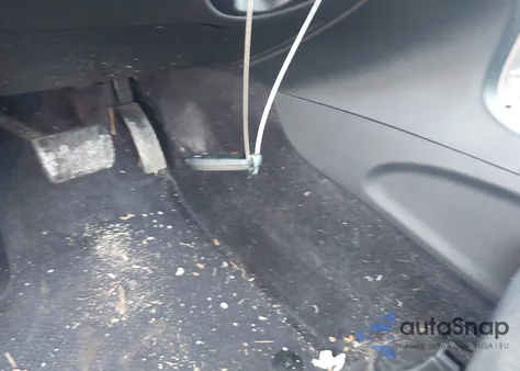 2017 Jeep Grand Cherokee Laredo 4X4 z USA, uszkodzony, nr VIN 1C4RJFAG7HC706668